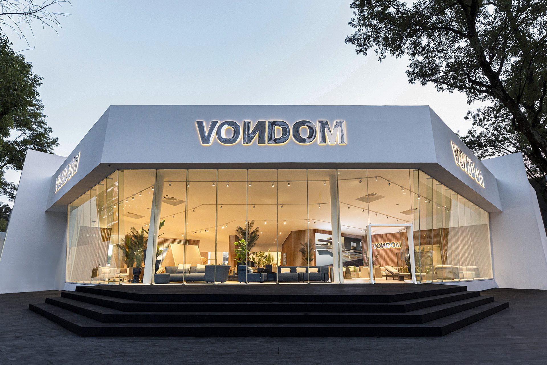 Vondom Mexico celebrates its first anniversary!