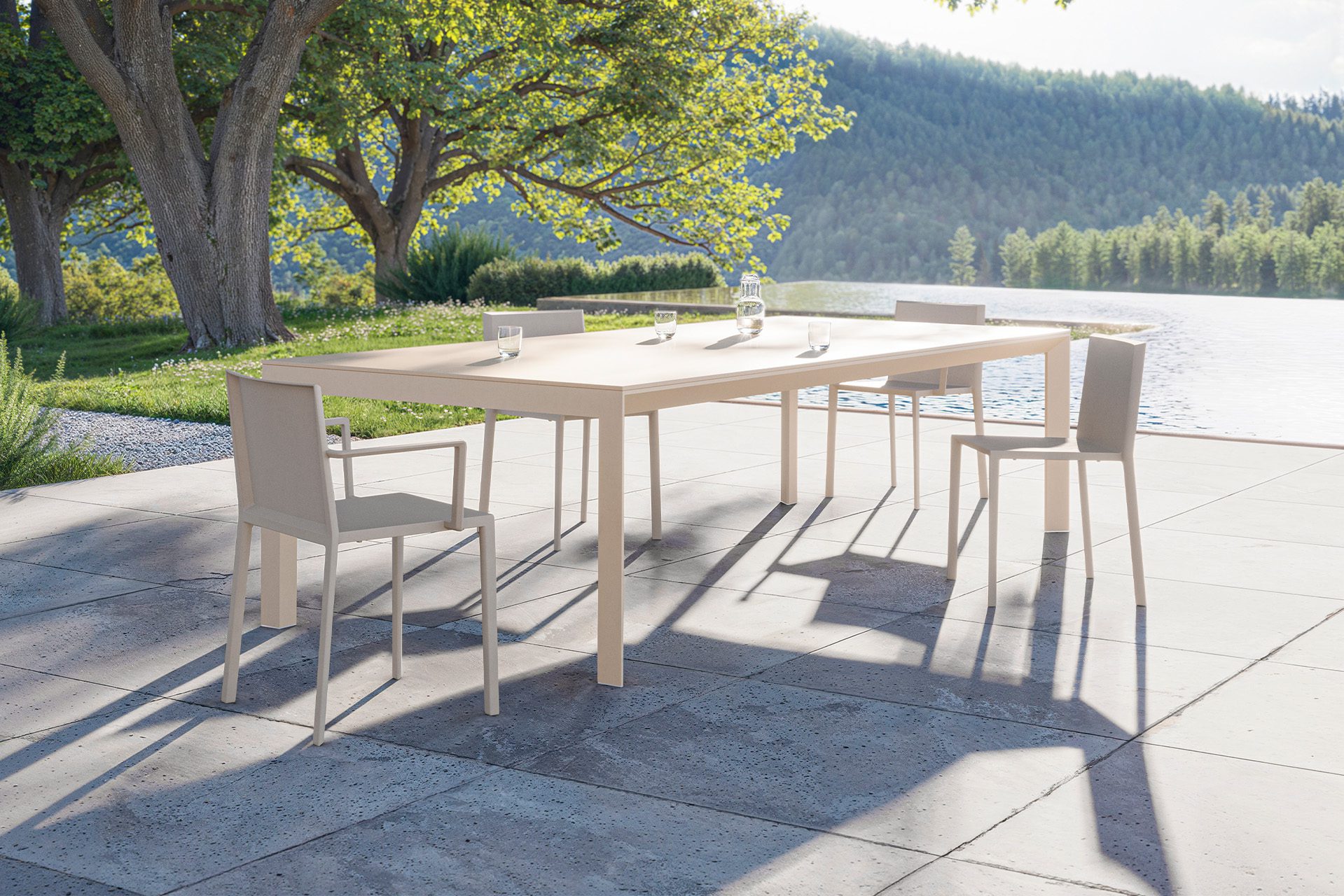 Vondom Frame outdoor table, Ramón Esteve